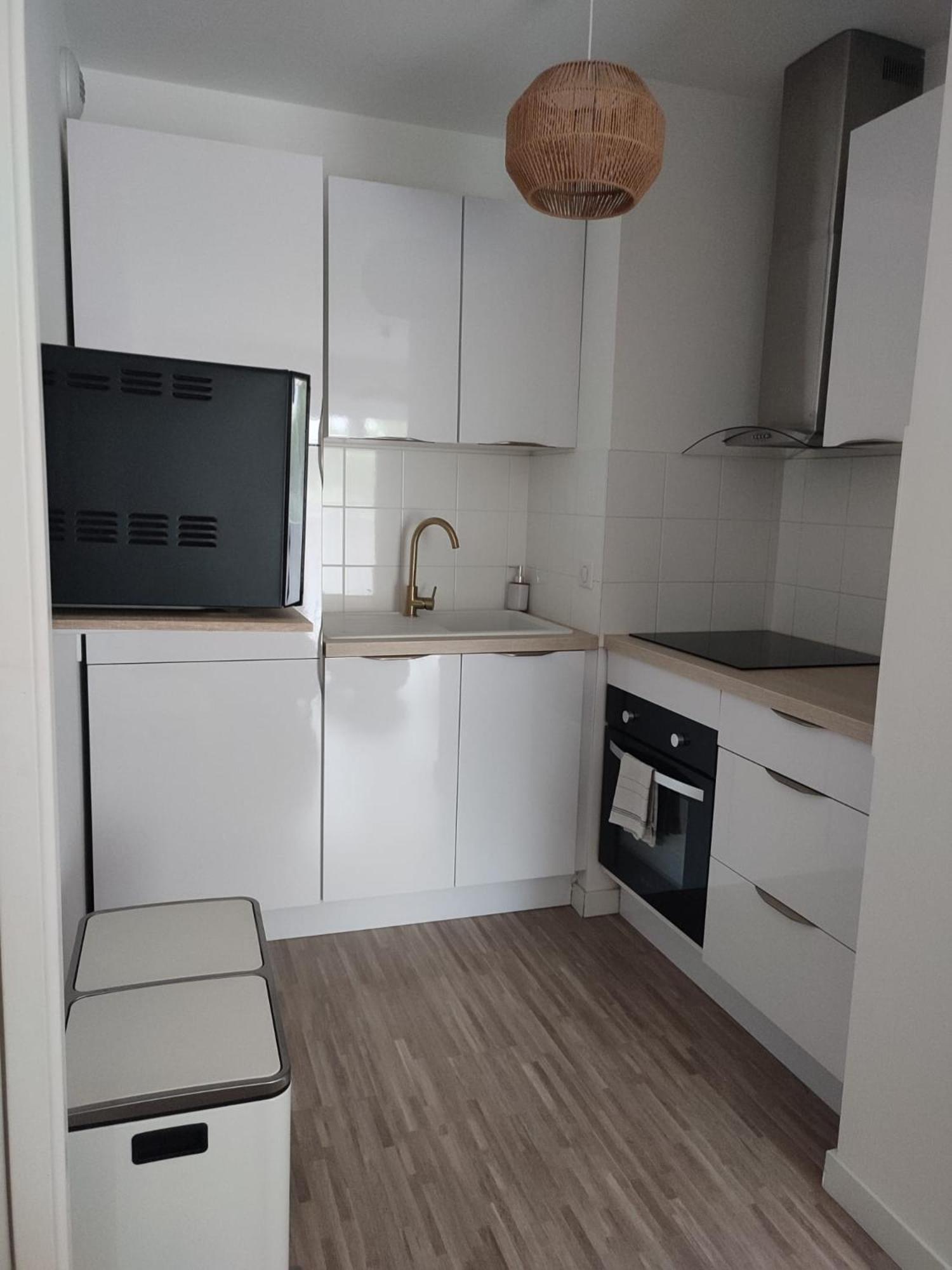 T2 En Centre Ville Avec Place De Parking Privative 勒芒 外观 照片